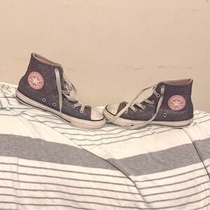 Little Girls Chuck Taylor All Star Iridescent Glitter High-Top Casual Sneakers